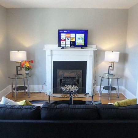 Bright, Clean, Private. In The Heart Of Downtown! Parking, Wi-Fi And Netflix Included Apartment Ottawa Ngoại thất bức ảnh