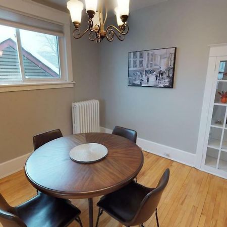 Bright, Clean, Private. In The Heart Of Downtown! Parking, Wi-Fi And Netflix Included Apartment Ottawa Ngoại thất bức ảnh
