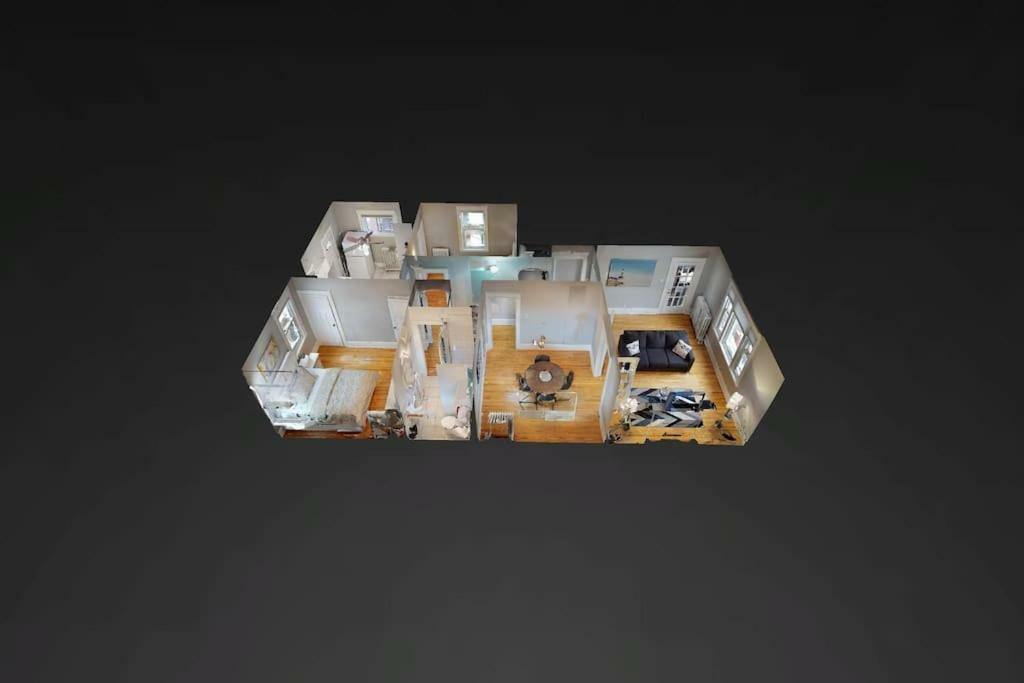 Bright, Clean, Private. In The Heart Of Downtown! Parking, Wi-Fi And Netflix Included Apartment Ottawa Ngoại thất bức ảnh